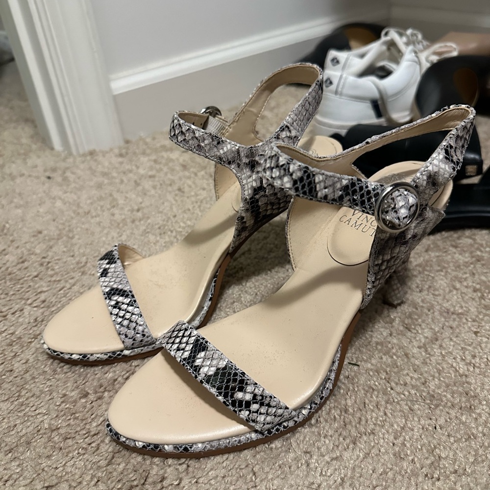 Vince Camuto Heeled Sandals NWOT